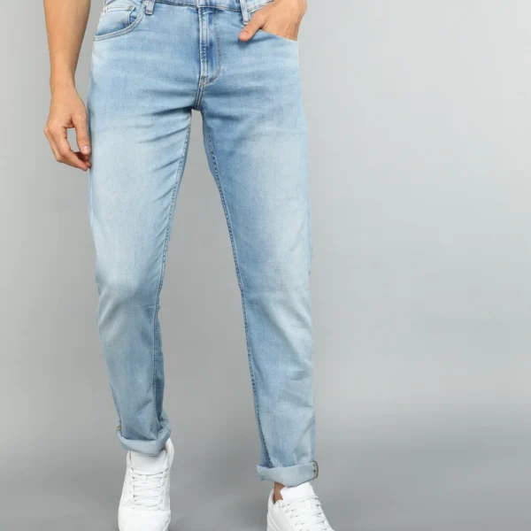 Calvin Klein Jeans  Men Slim Mid Rise Blue Jeans