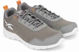 REEBOK  Inspire 2.0 M Running Shoes For Men  (Grey , 8)