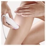 Braun Silk-épil 3-031 Epilator for Women, Long-Lasting Hair Removal, 20 Tweezer System, Smartlight Technology, Gentle on Skin, Shaver & Trimmer Included, White & Pink - Image 3